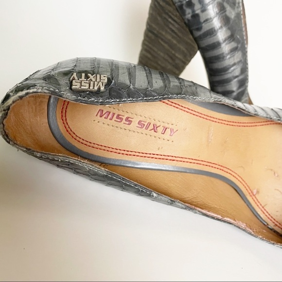 Miss Sixty Pumps Gray Leather Alligator print pumps 38.5/8 - Picture 9 of 11
